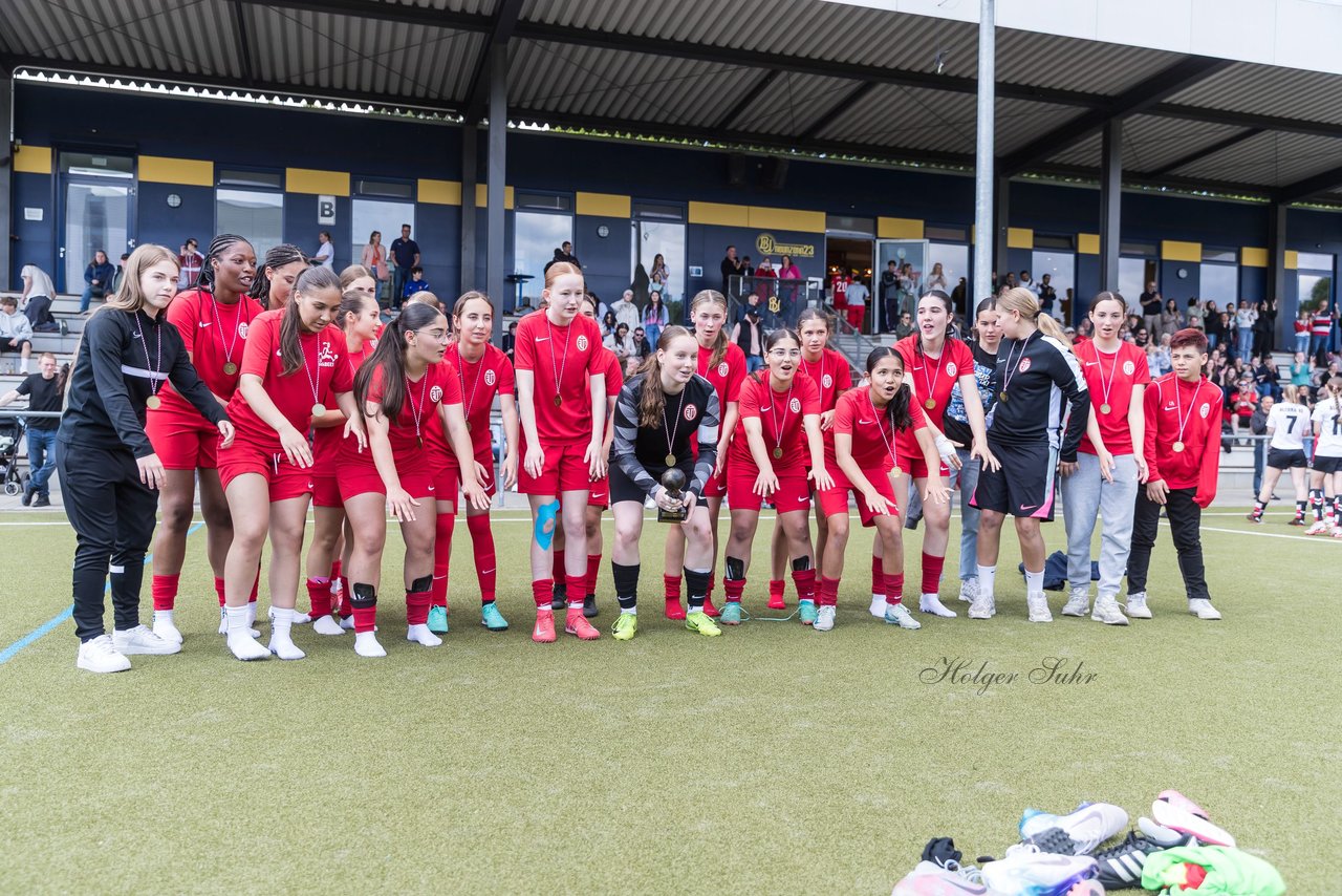 Bild 180 - wCJ Ballfreunde Pokal Finale  Altona 93 - Eimsbuetteler TV : Ergebnis: 0:2